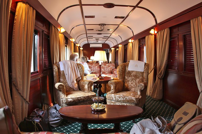 Luxury Train Journeys for Photography Enthusiasts
